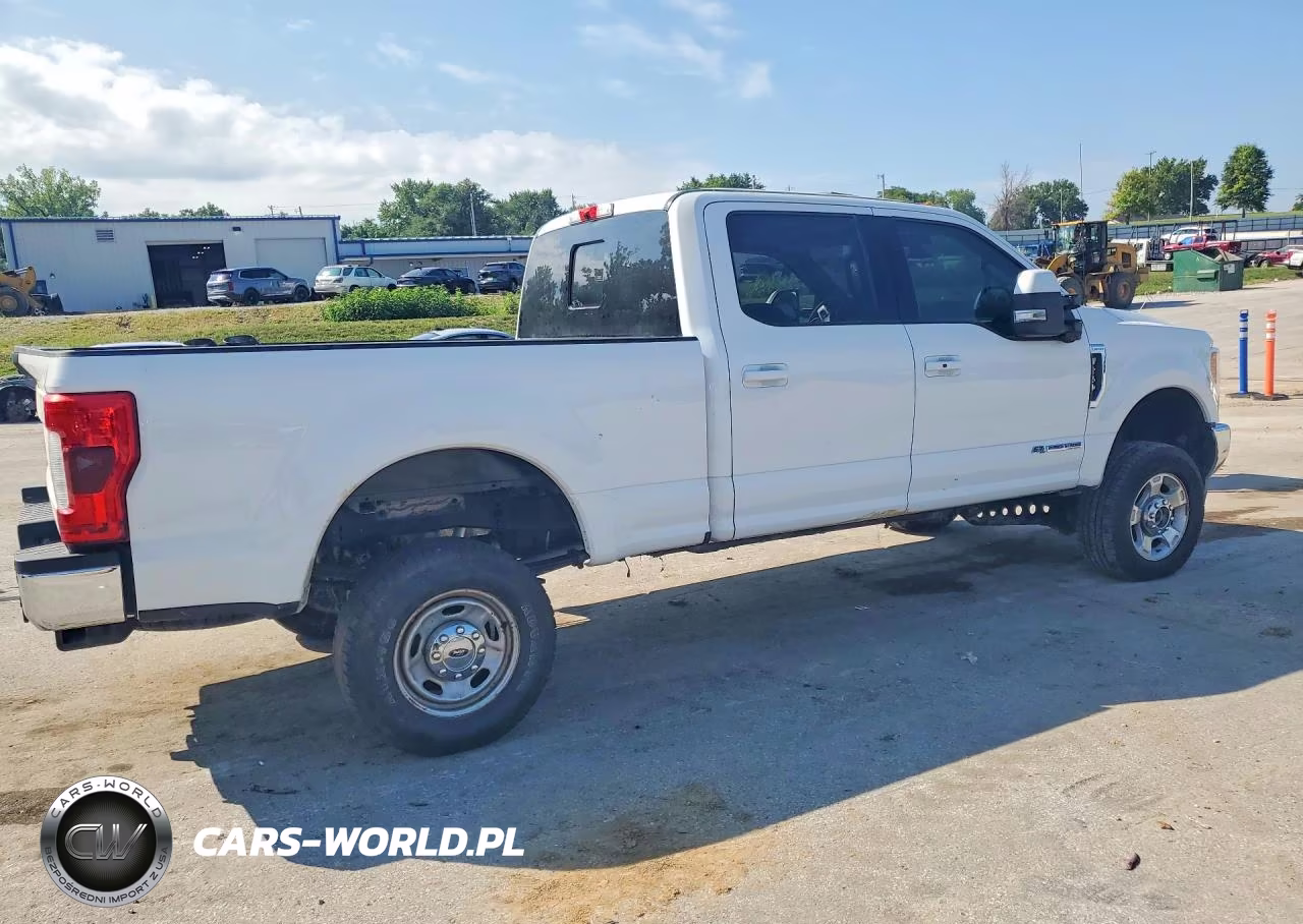 2017 Ford F250 Super Duty VIN:1FT7W2BT9HEB17428 - 3