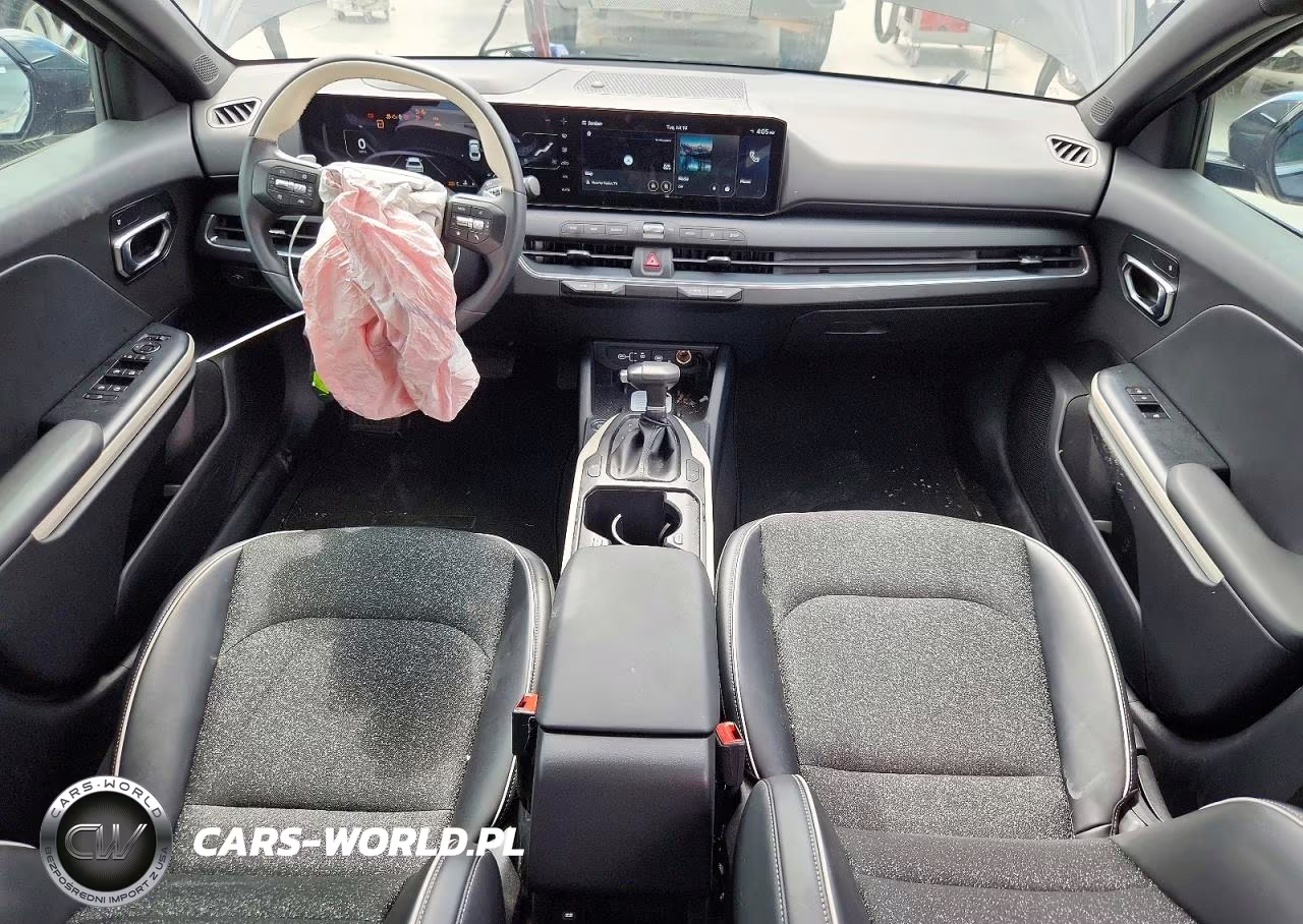 2025 Kia K4 Gt Line VIN:3KPFW4DEXSE249602 - 8