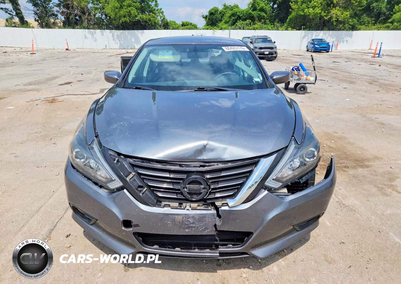 2017 Nissan Altima 2.5 Sr VIN:1N4AL3AP2HC476985 - 5