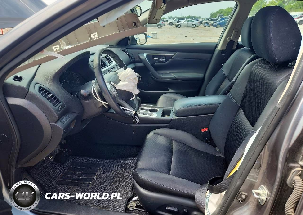 2017 Nissan Altima 2.5 Sr VIN:1N4AL3AP2HC476985 - 7