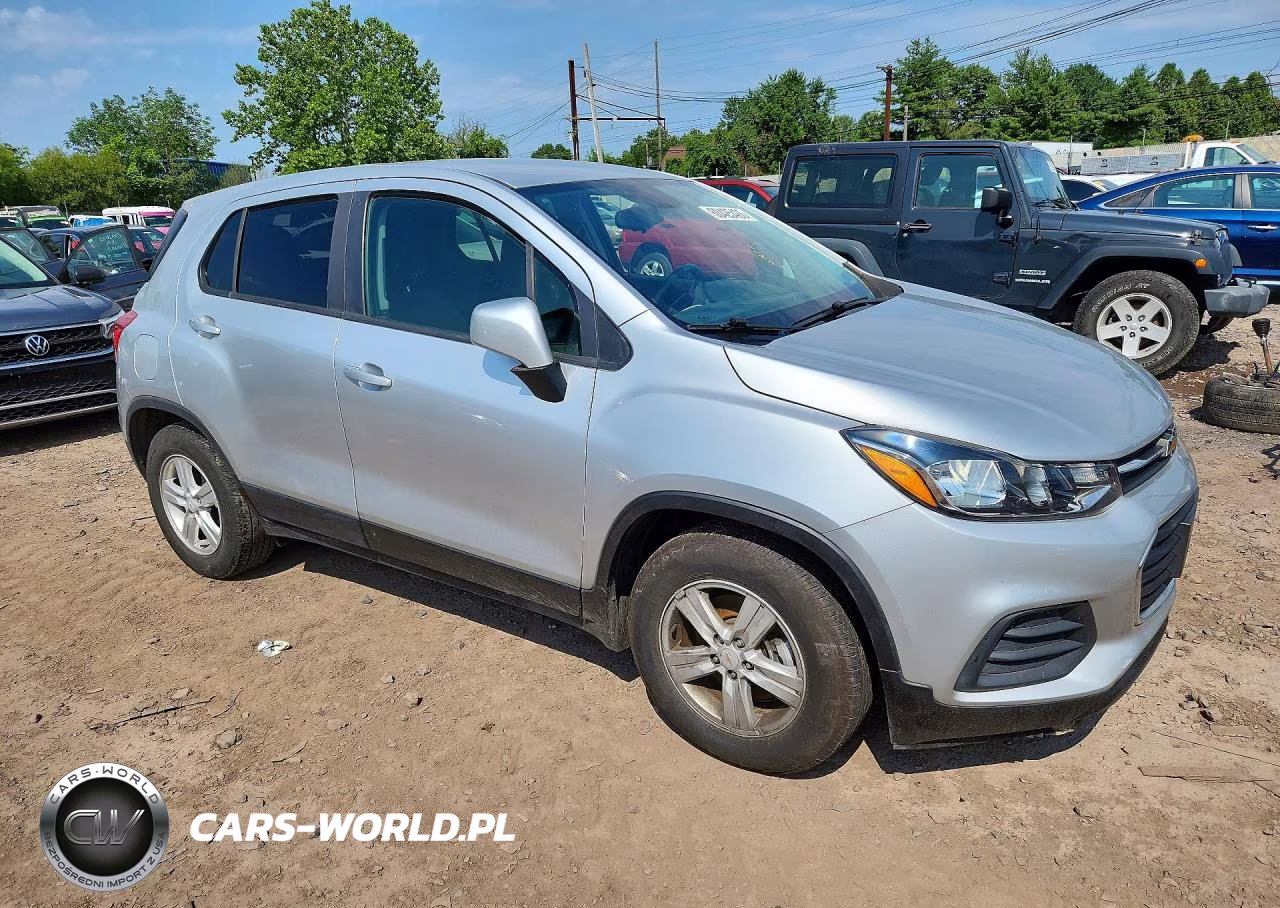 2020 Chevrolet Trax Ls VIN:KL7CJKSBXLB017494 - 4