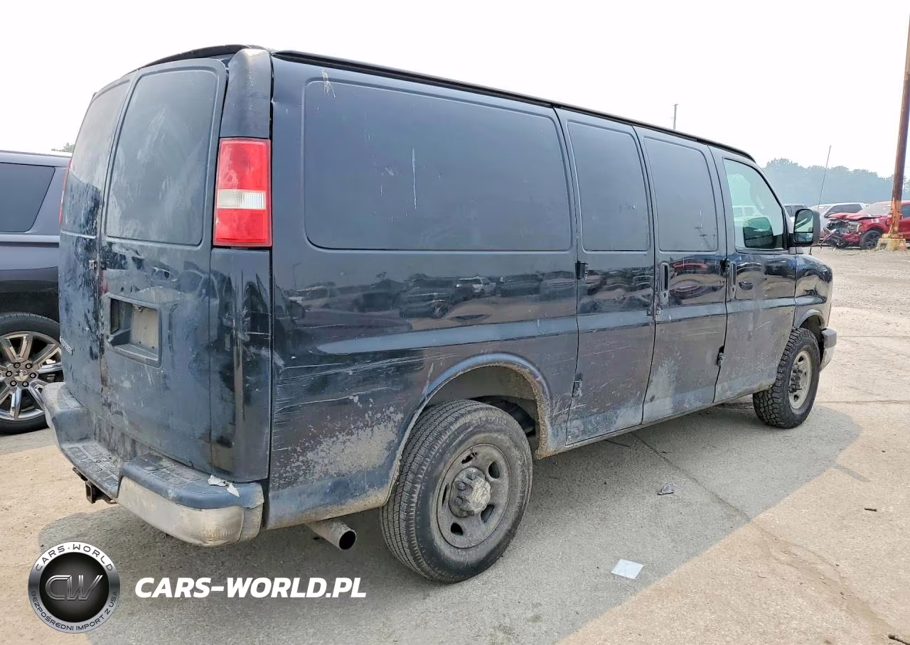 2017 Chevrolet Express 2500 Cargo Delivery Van VIN:1GCWGAFG6H1121850 - 3