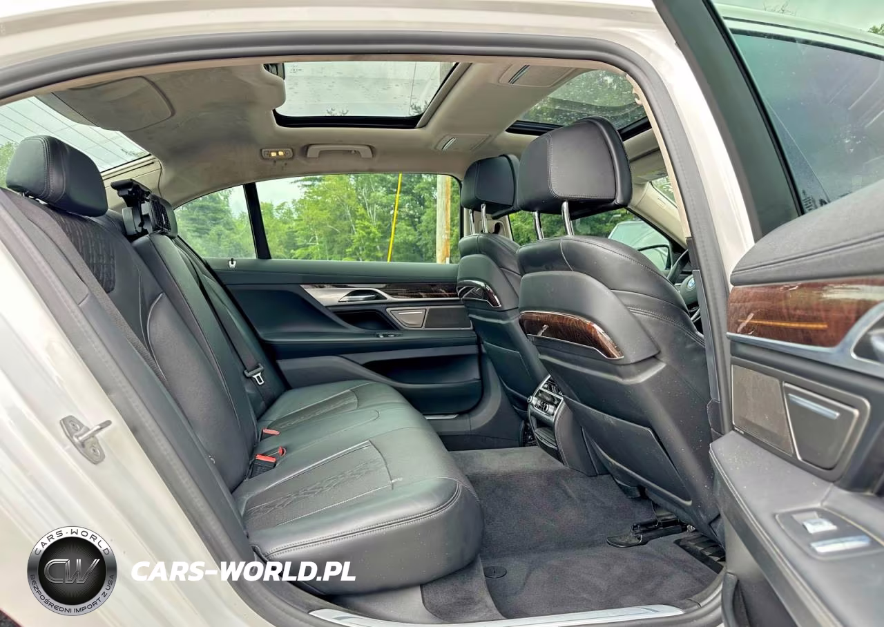 2021 BMW 750 Xi VIN:WBA7U2C03MCG37401 - 7