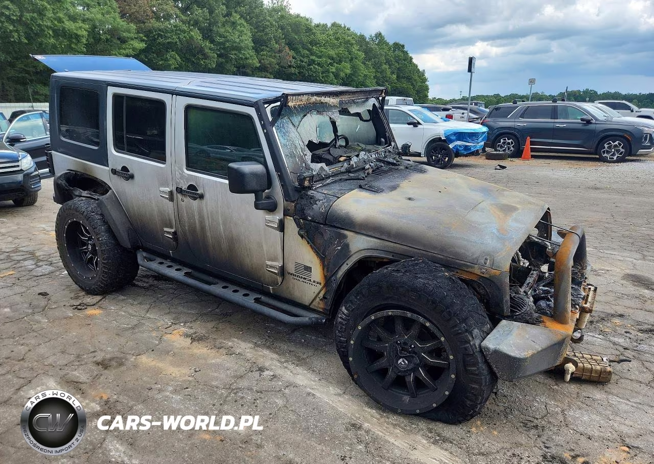 2008 Jeep Wrangler Unlimited Rubicon VIN:1J8GA69178L601211 - 4