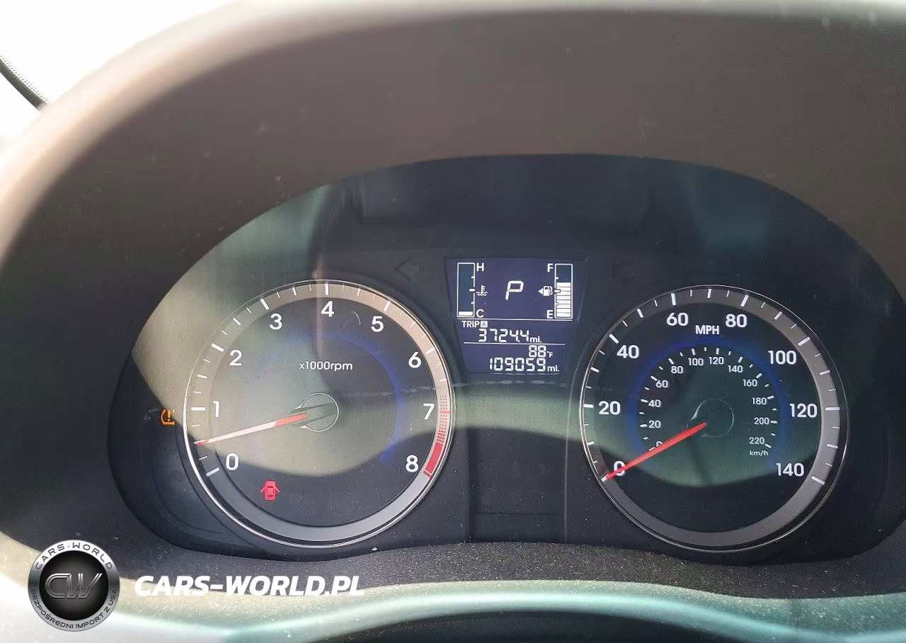 2017 Hyundai Accent Se VIN:KMHCT4AE8HU352345 - 9