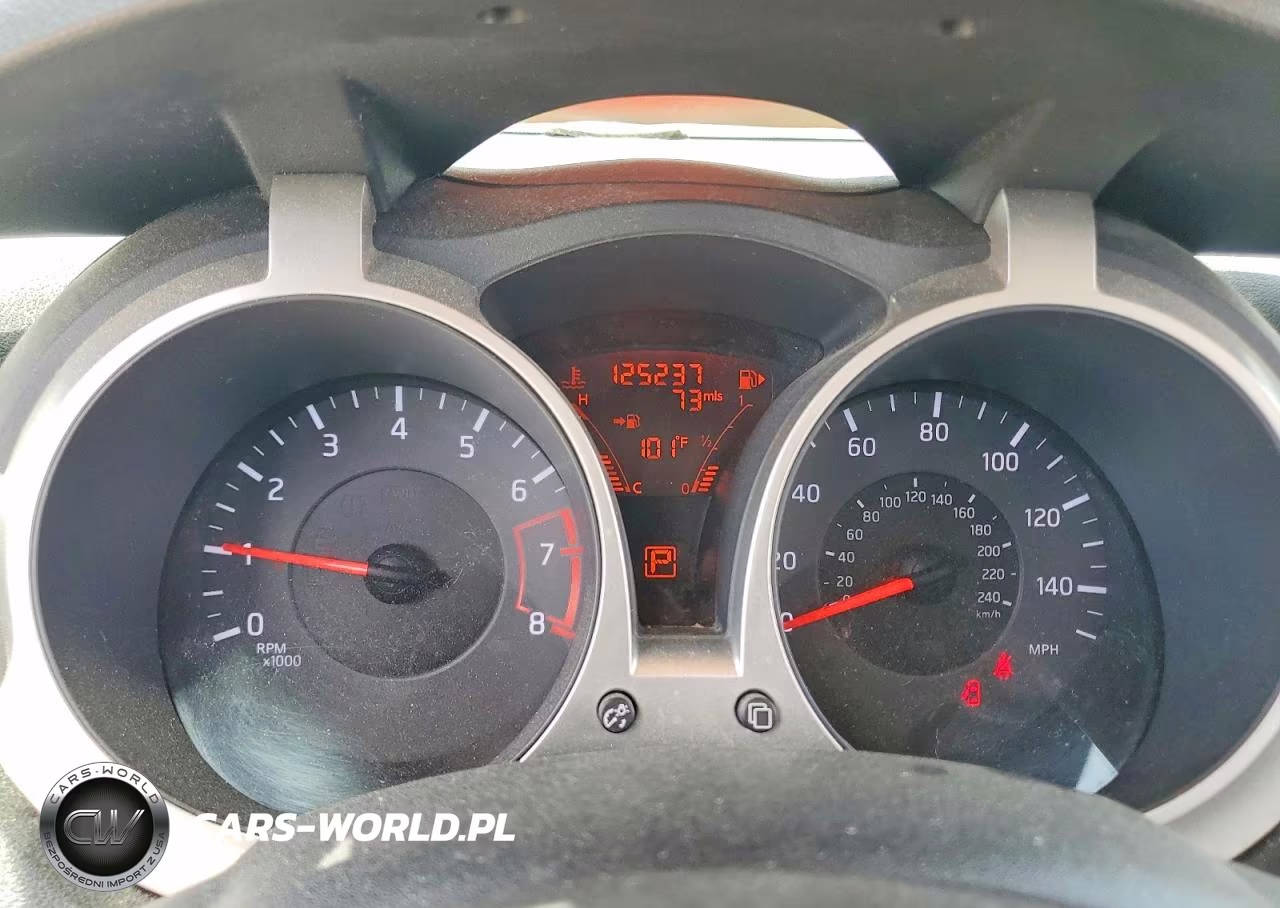 2011 Nissan Juke S VIN:JN8AF5MR5BT018167 - 9