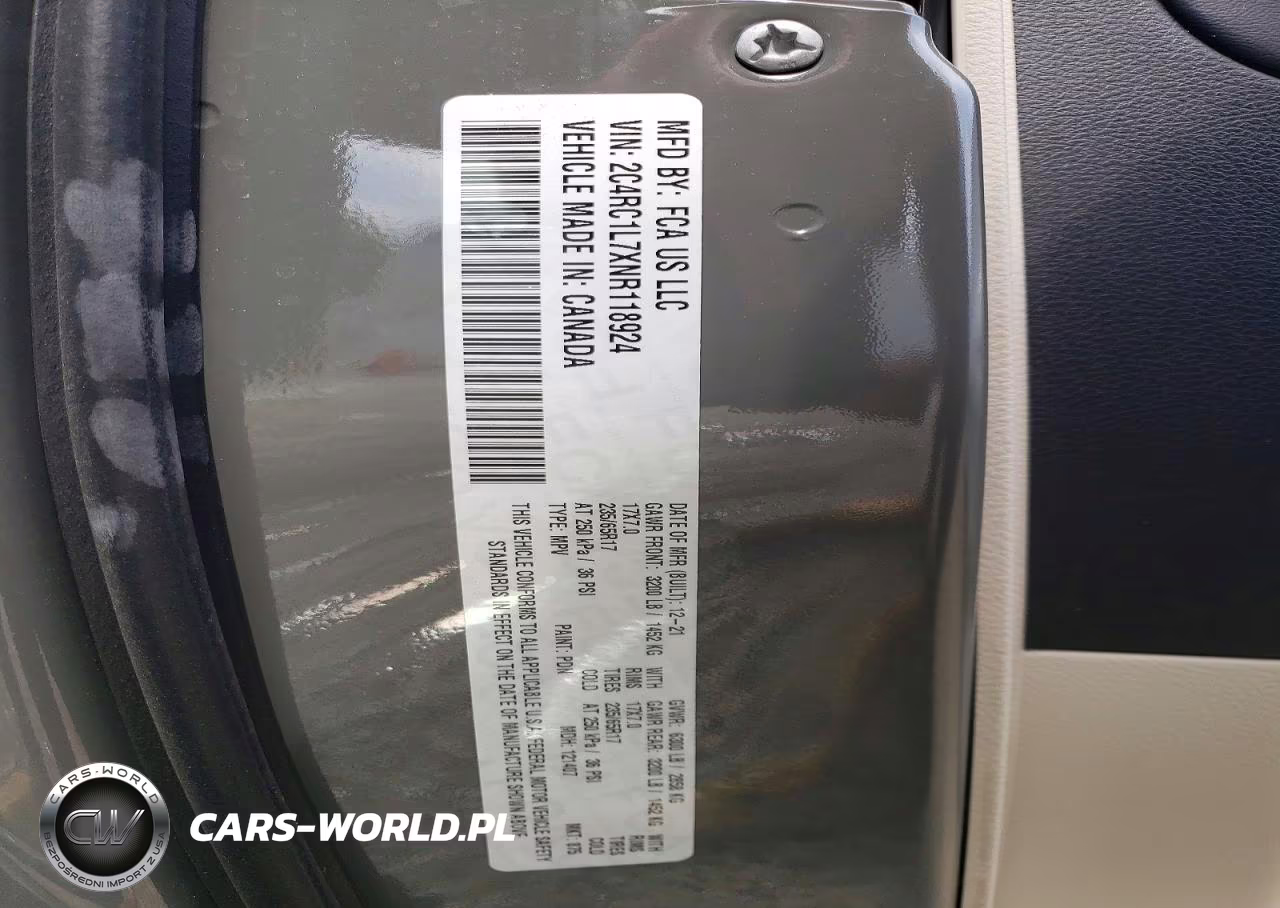2022 Chrysler Pacifica Hybrid Touring L VIN:2C4RC1L7XNR118924 - 13