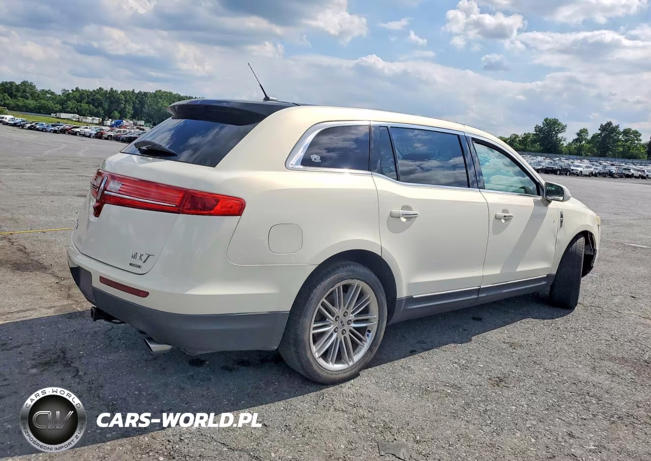 2013 Lincoln Mkt VIN:2LMHJ5AT2DBL55021 - 3