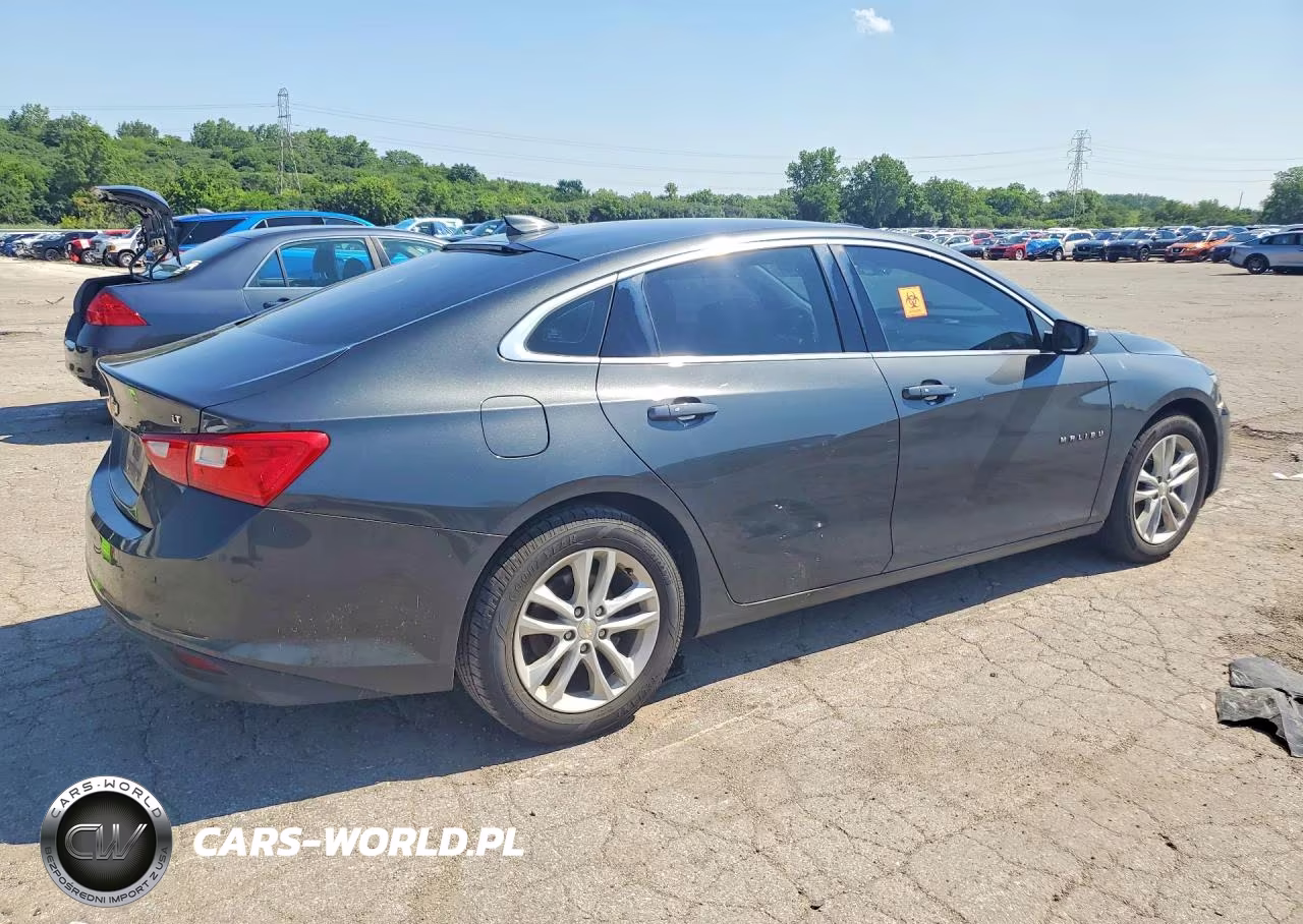 2018 Chevrolet Malibu Lt VIN:1G1ZD5ST3JF178265 - 3