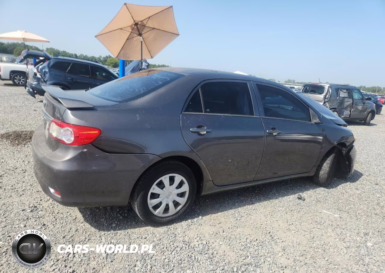 2013 Toyota Corolla L VIN:5YFBU4EE7DP189136 - 3
