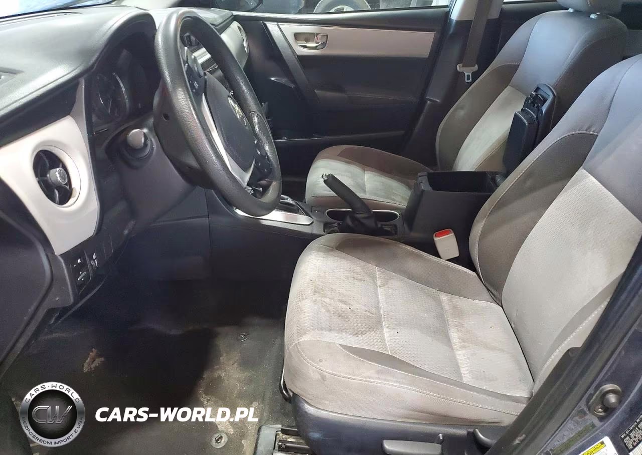 2018 Toyota Corolla Le VIN:2T1BURHE0JC008673 - 7