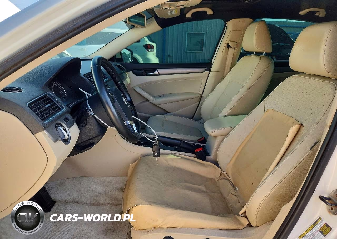 2014 Volkswagen Passat Se VIN:1VWBH7A35EC010013 - 7