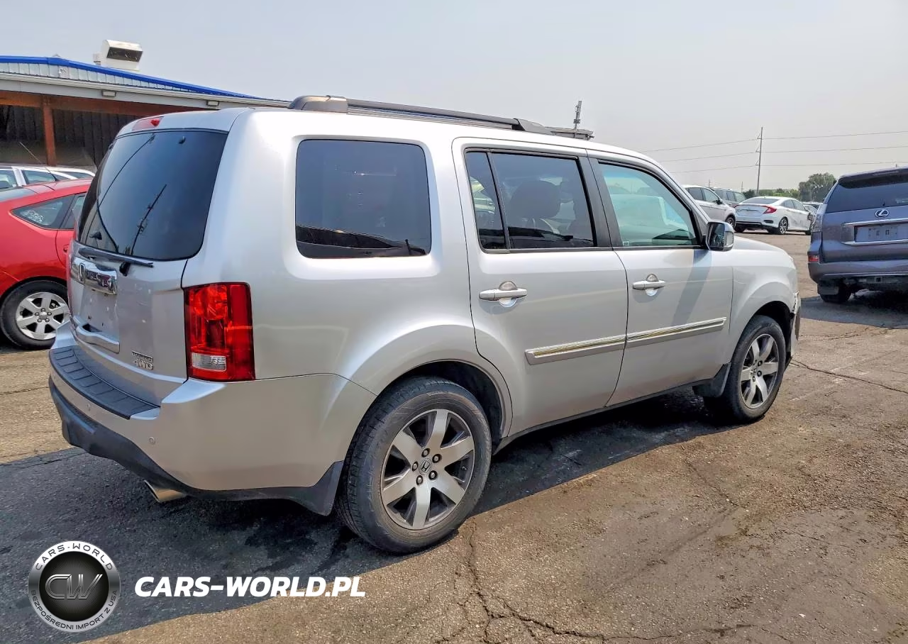 2013 Honda Pilot Touring VIN:5FNYF4H9XDB070592 - 3