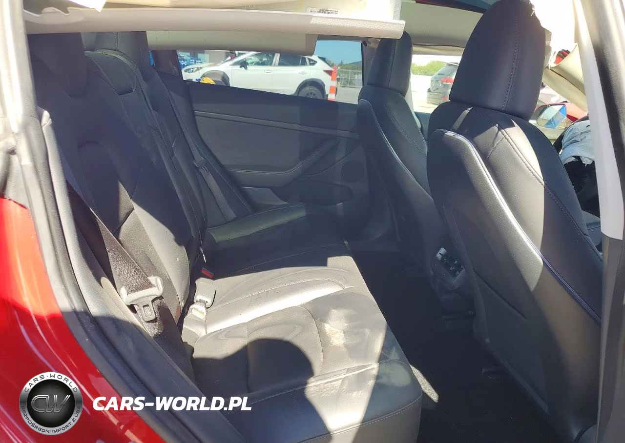 2023 Tesla Model 3 VIN:5YJ3E1EAXPF500975 - 10