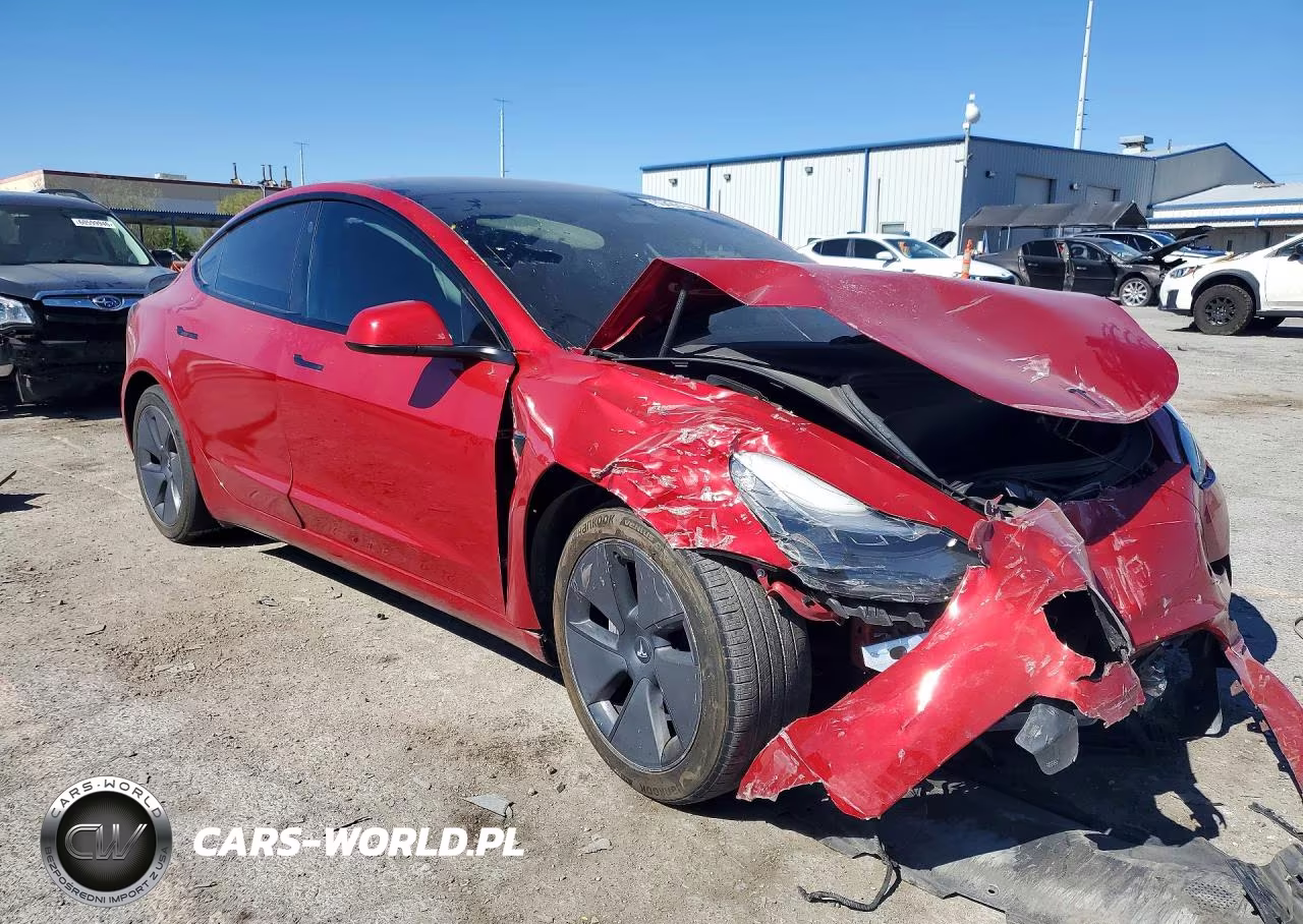 2023 Tesla Model 3 VIN:5YJ3E1EAXPF500975 - 4