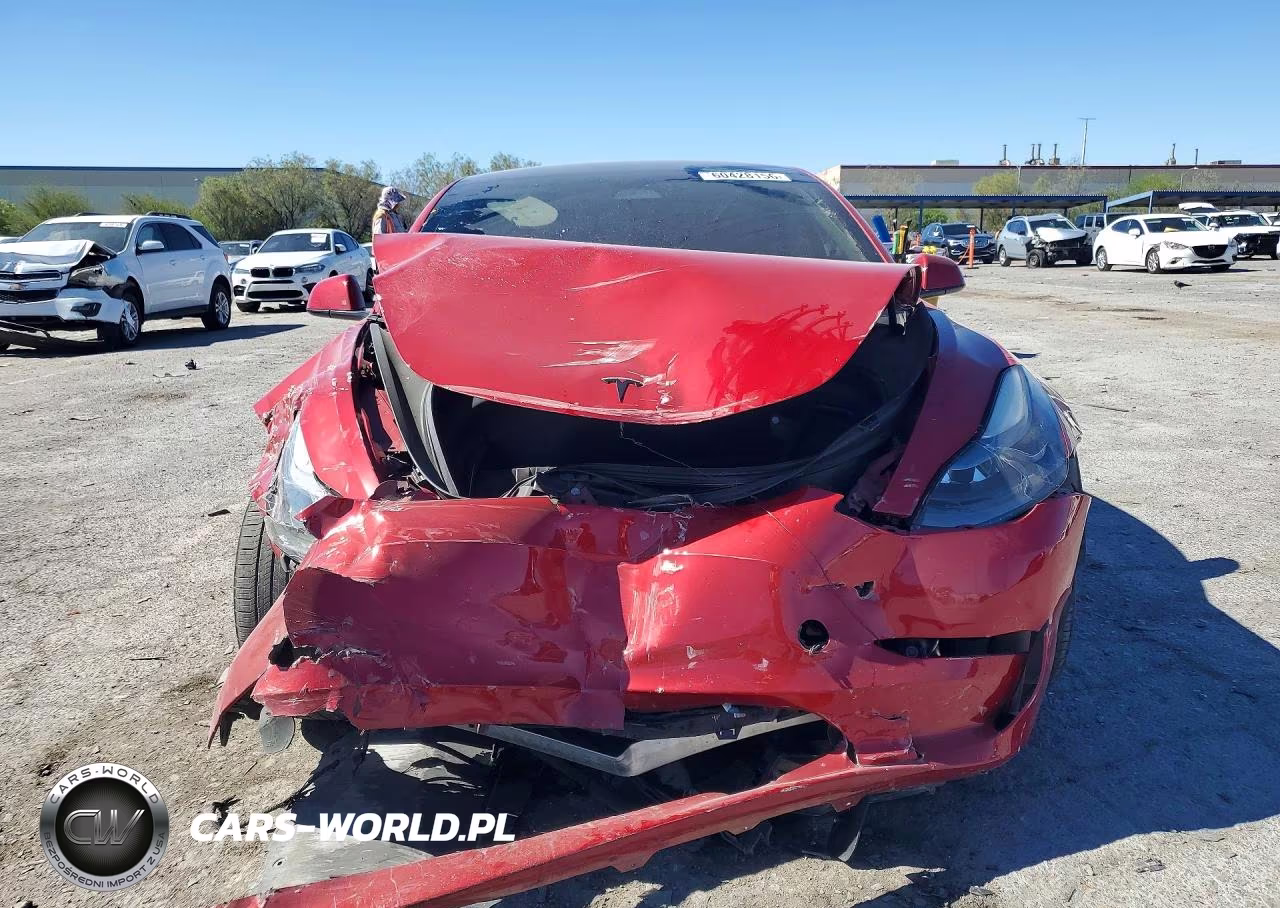 2023 Tesla Model 3 VIN:5YJ3E1EAXPF500975 - 5