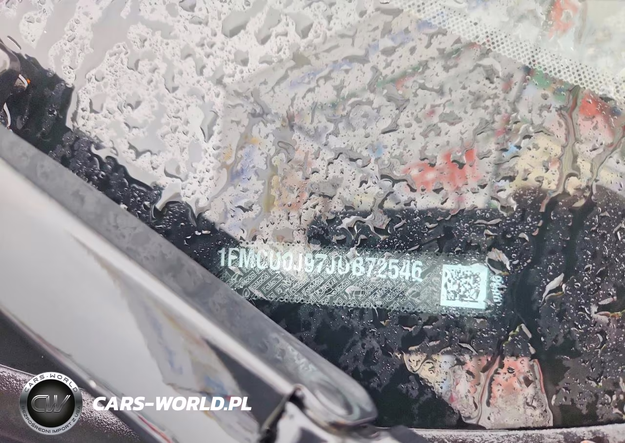 2018 Ford Escape VIN:1FMCU0J97JUB72546 - 13