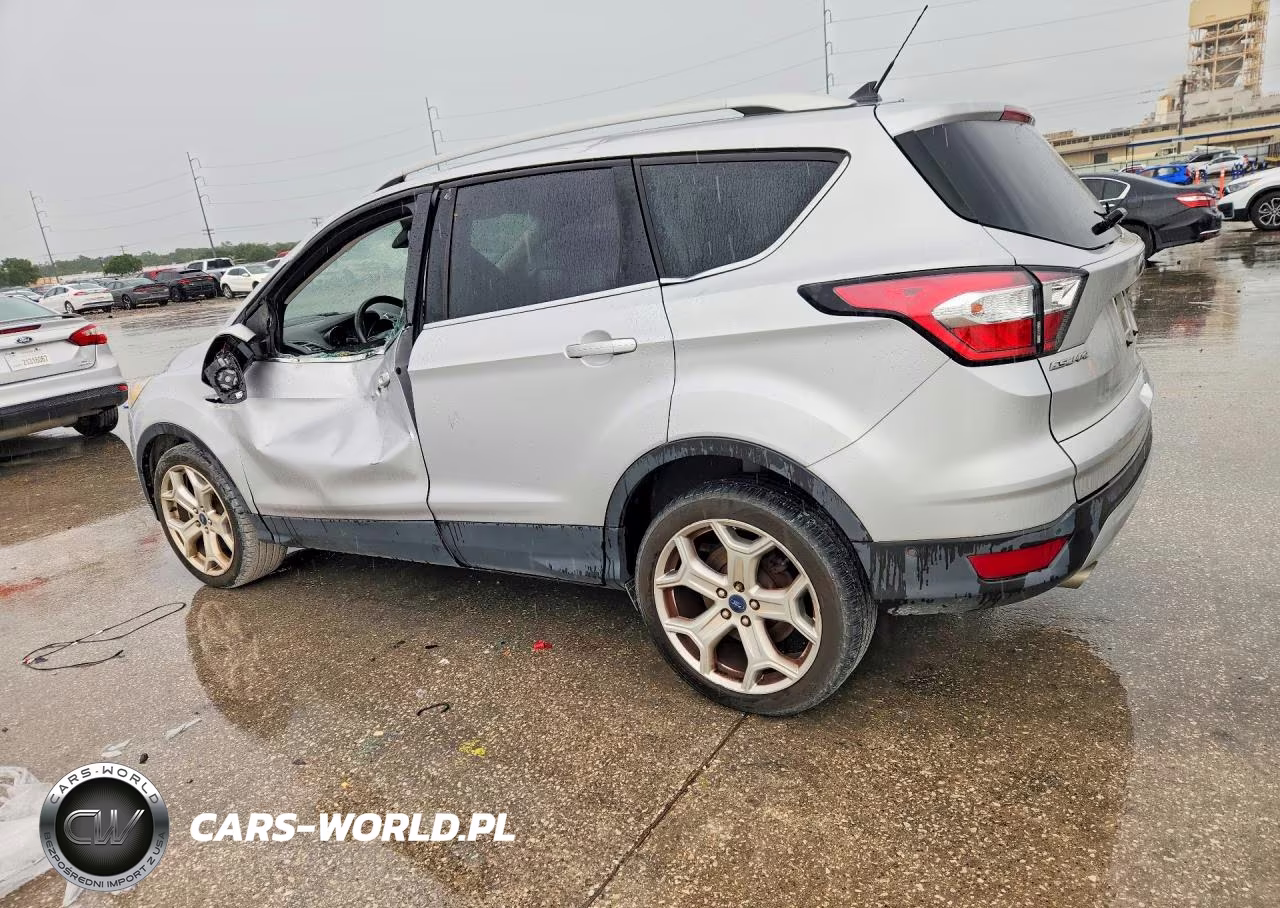 2018 Ford Escape VIN:1FMCU0J97JUB72546 - 2