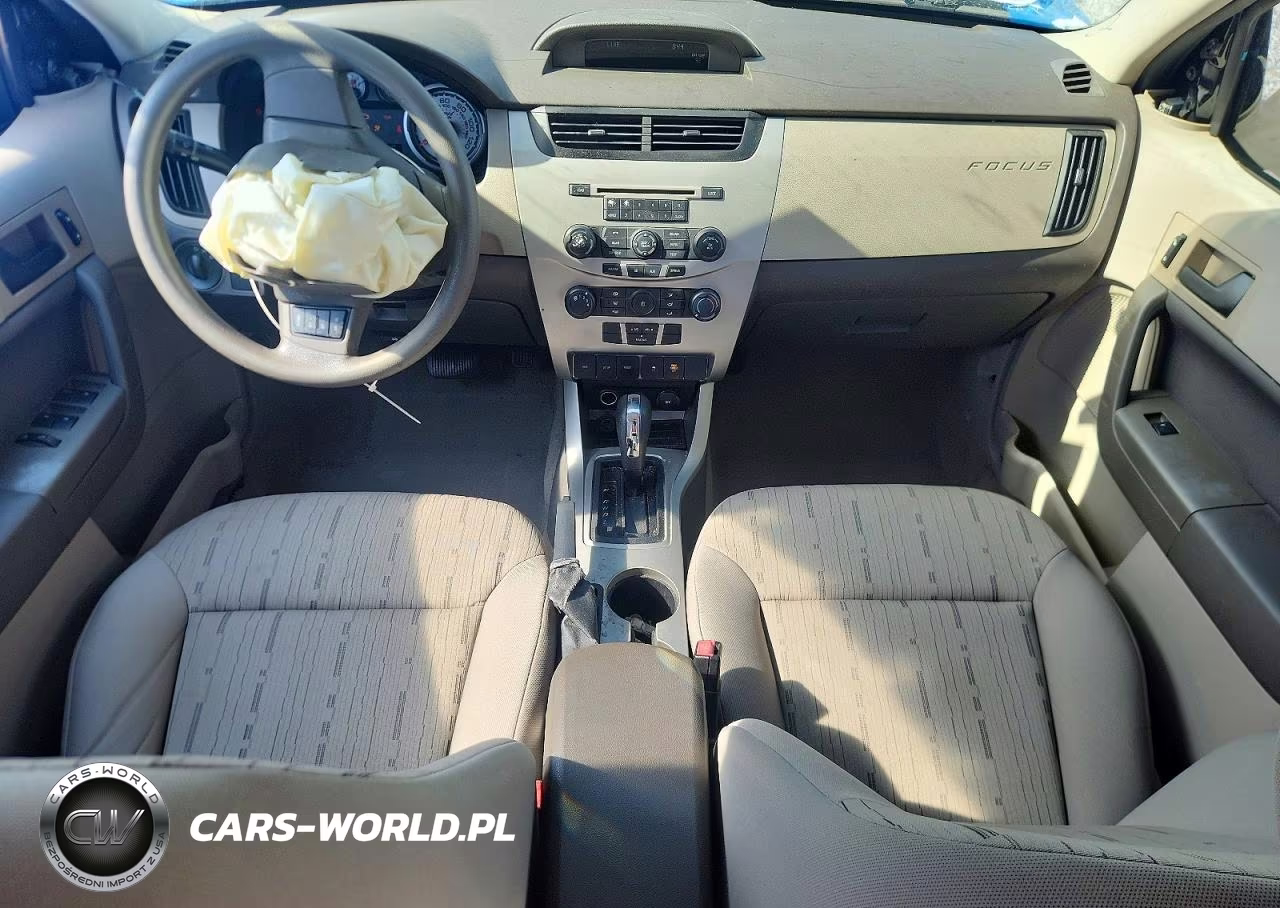 2010 Ford Focus Se VIN:1FAHP3FN2AW276865 - 8