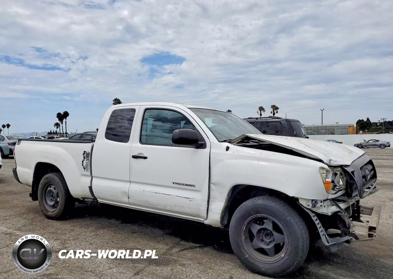 2010 Toyota Tacoma Access Cab VIN:5TETX4CN1AZ720447 - 4