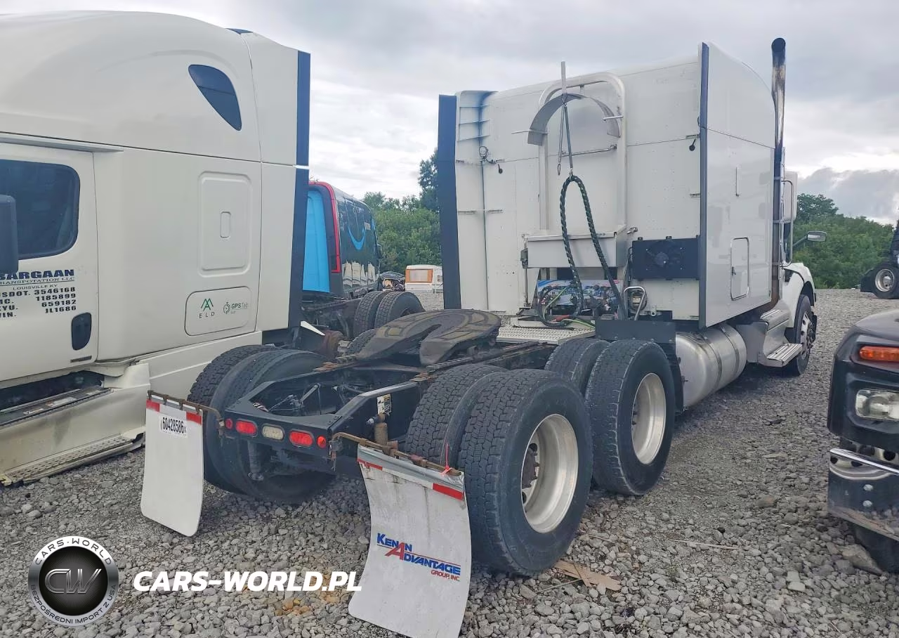 2021 Peterbilt 579 - Semi Truck VIN:1XPBDP9X8MD646390 - 3