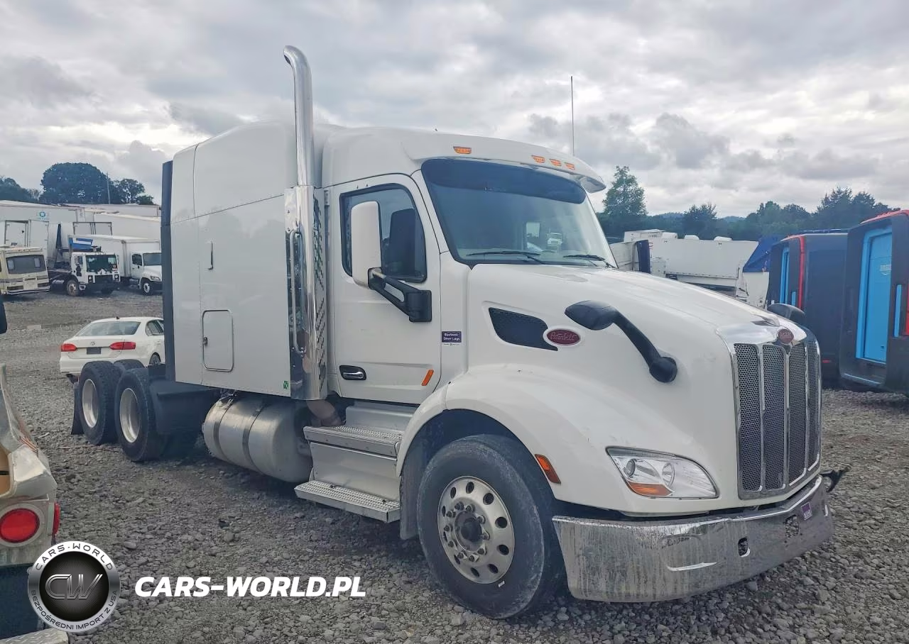 2021 Peterbilt 579 - Semi Truck VIN:1XPBDP9X8MD646390 - 4