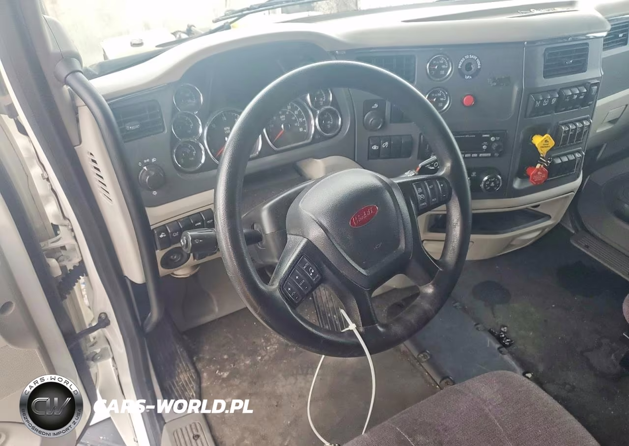 2021 Peterbilt 579 - Semi Truck VIN:1XPBDP9X8MD646390 - 8