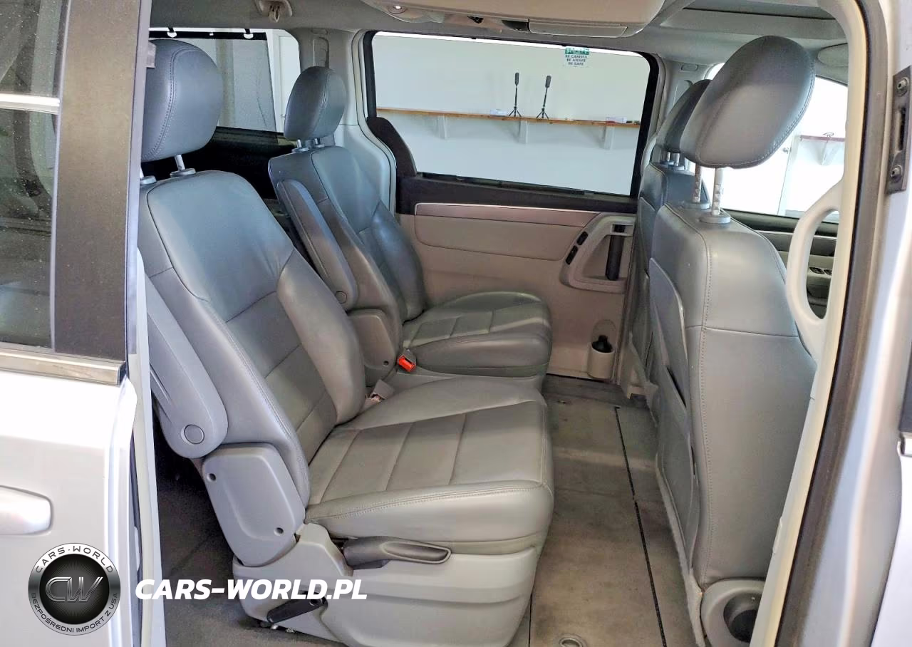 2009 Volkswagen Routan Sel VIN:2V8HW54X39R560771 - 11