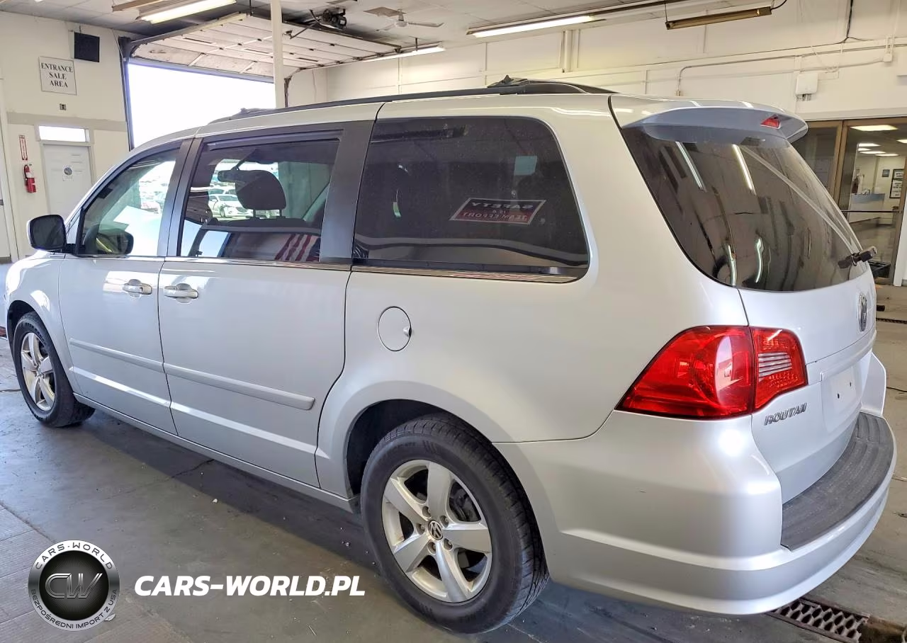2009 Volkswagen Routan Sel VIN:2V8HW54X39R560771 - 2