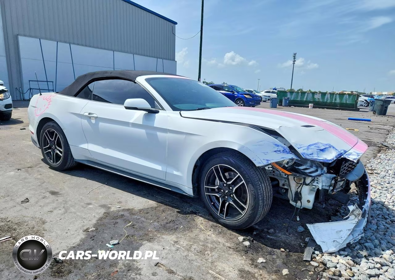 2018 Ford Mustang VIN:1FATP8UH2J5155649 - 4