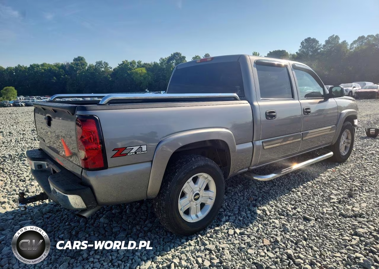 2007 Chevrolet Silverado K1500 Classic Crew Cab VIN:2GCEK13Z271156314 - 3