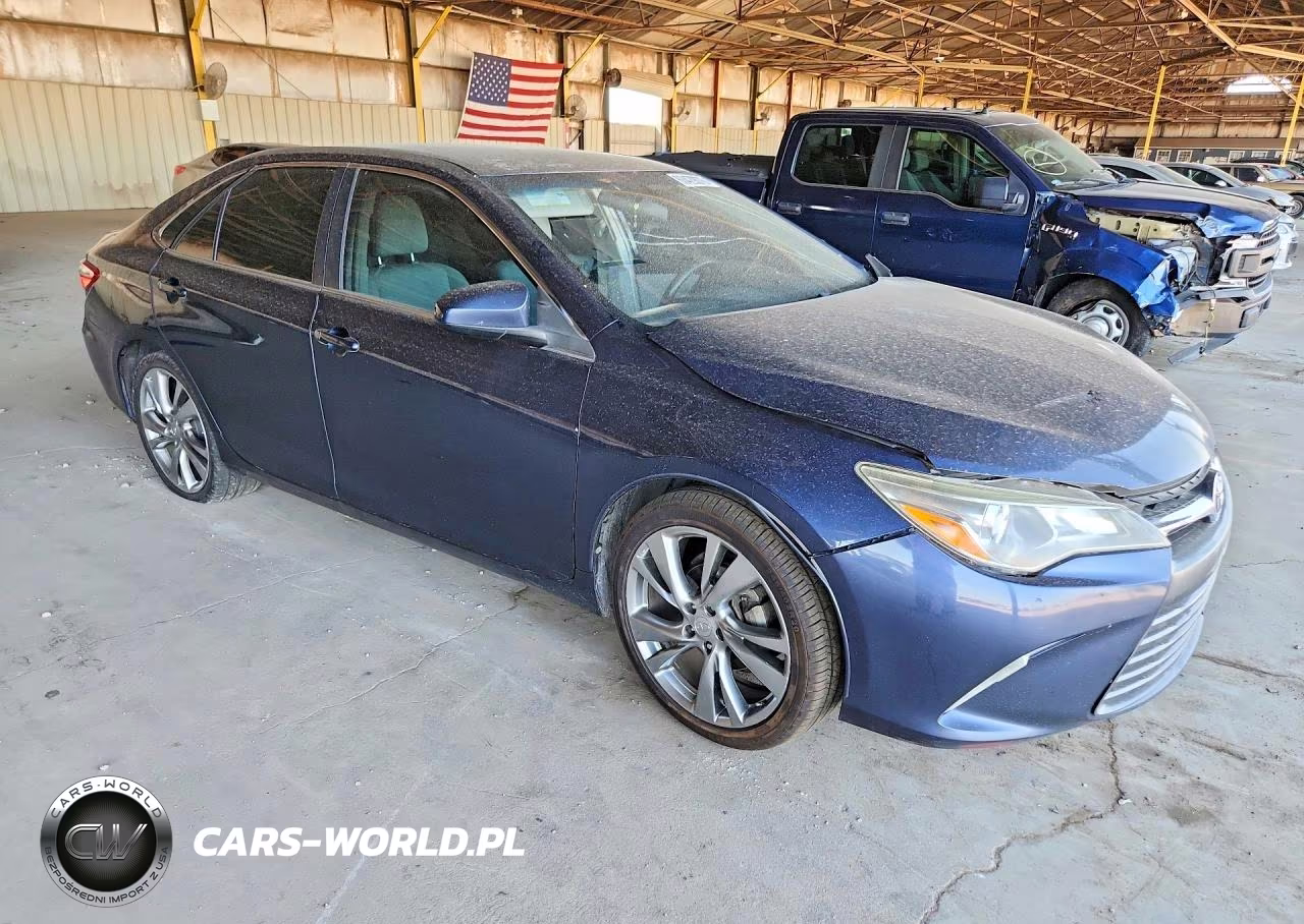 2017 Toyota Camry Le VIN:4T1BF1FK6HU754543 - 4