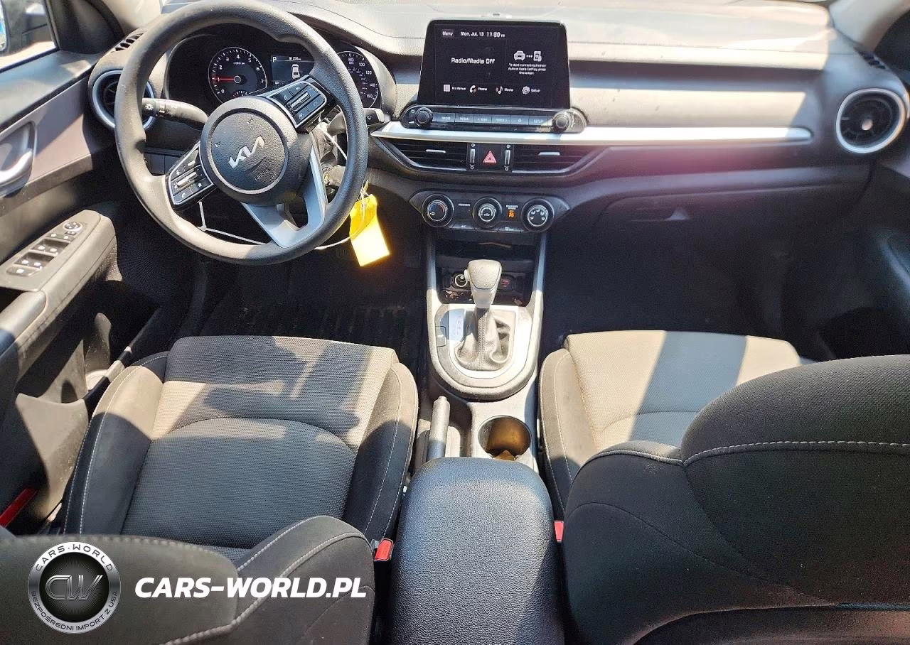 2024 Kia Forte Lxs VIN:3KPF24AD9RE706434 - 8