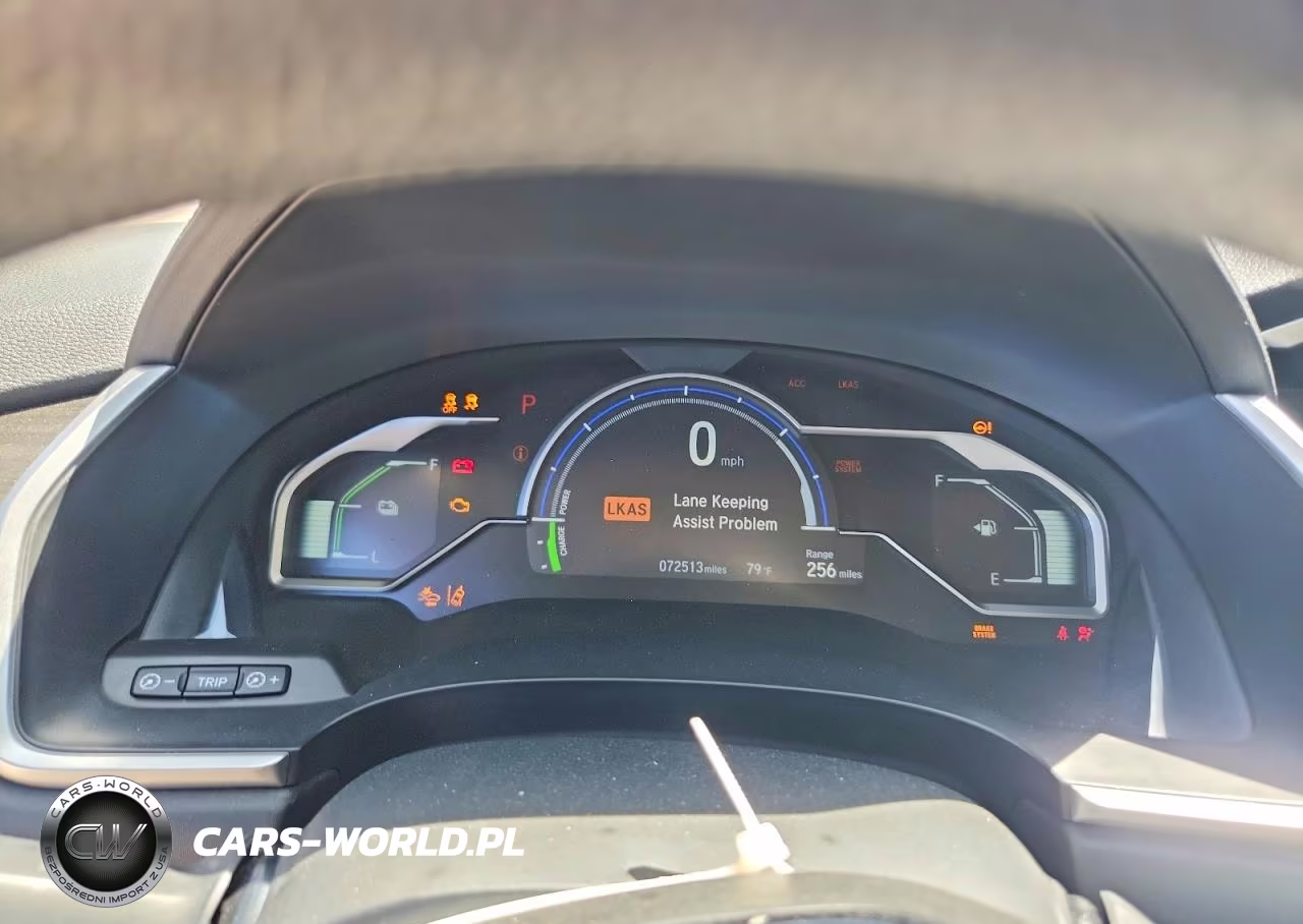 2018 Honda Clarity VIN:JHMZC5F15JC018858 - 9