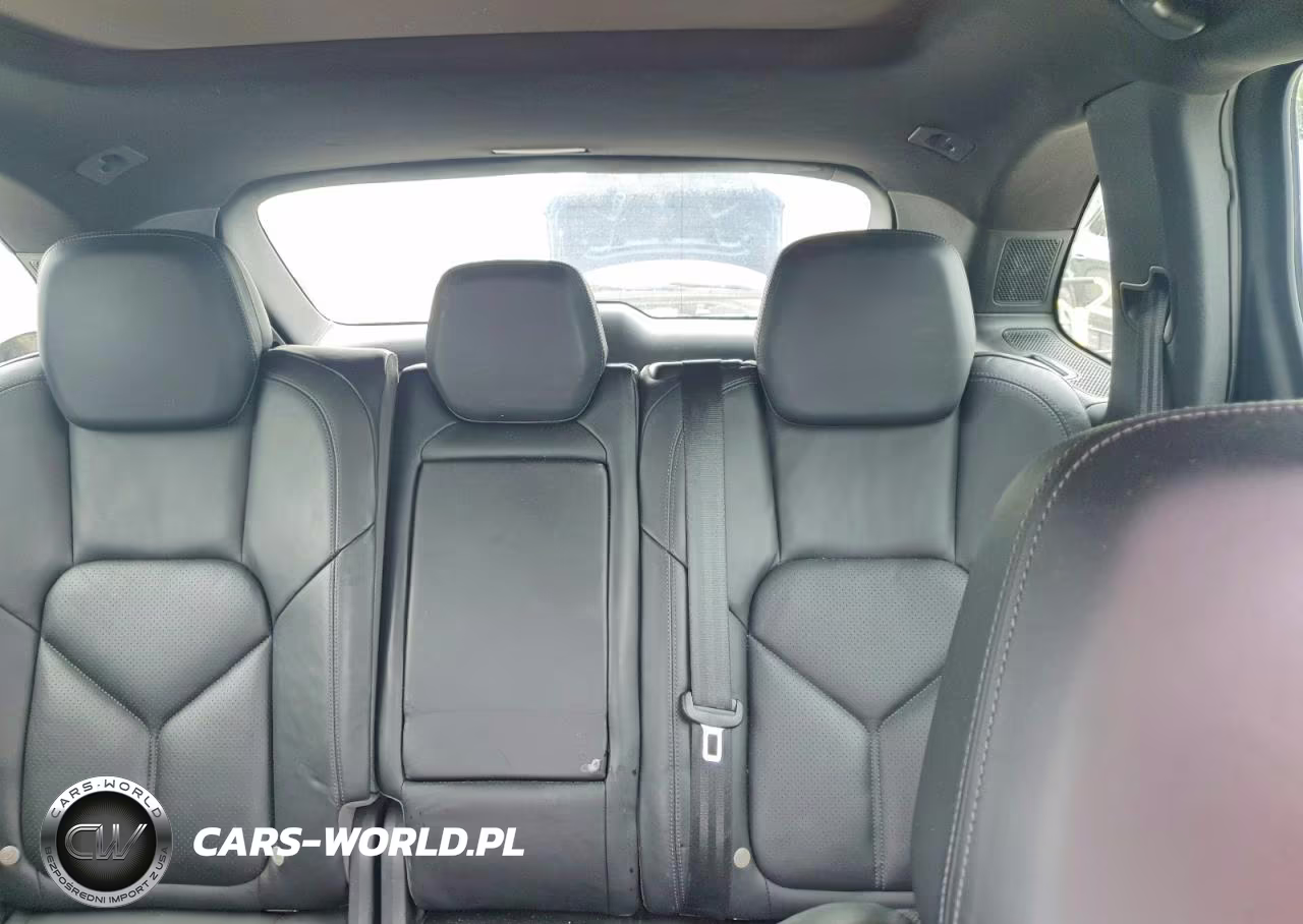 2013 Porsche Cayenne VIN:WP1AF2A27DLA21834 - 10