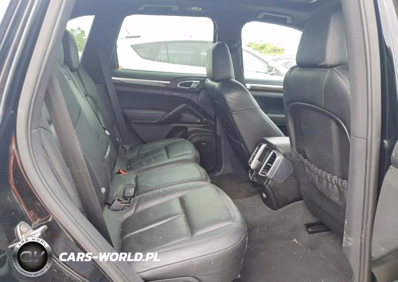 2013 Porsche Cayenne VIN:WP1AF2A27DLA21834 - 11