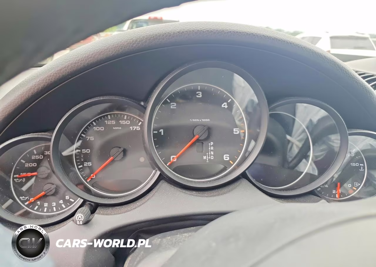 2013 Porsche Cayenne VIN:WP1AF2A27DLA21834 - 9