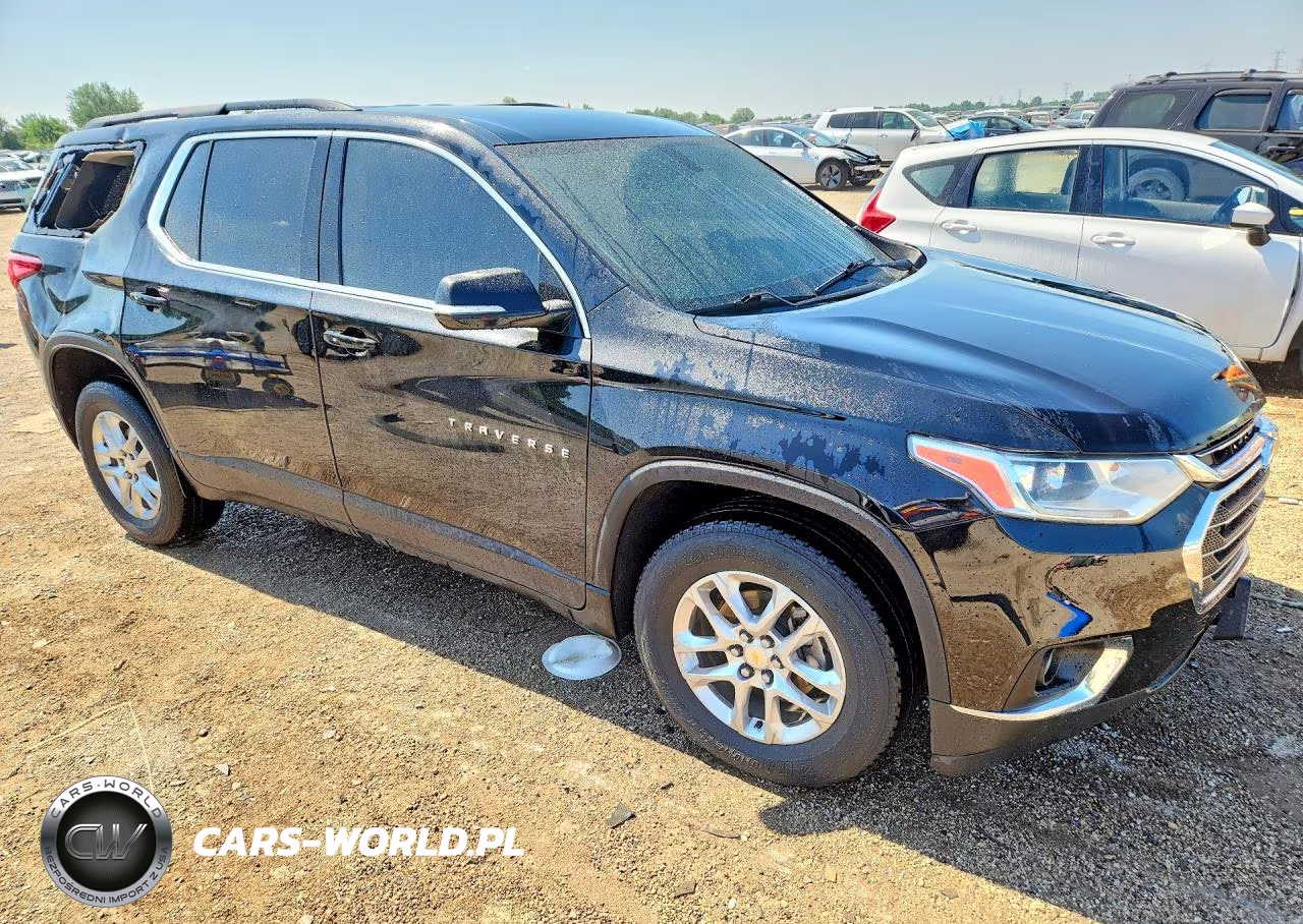 2019 Chevrolet Traverse Lt VIN:1GNERGKW8KJ103662 - 4