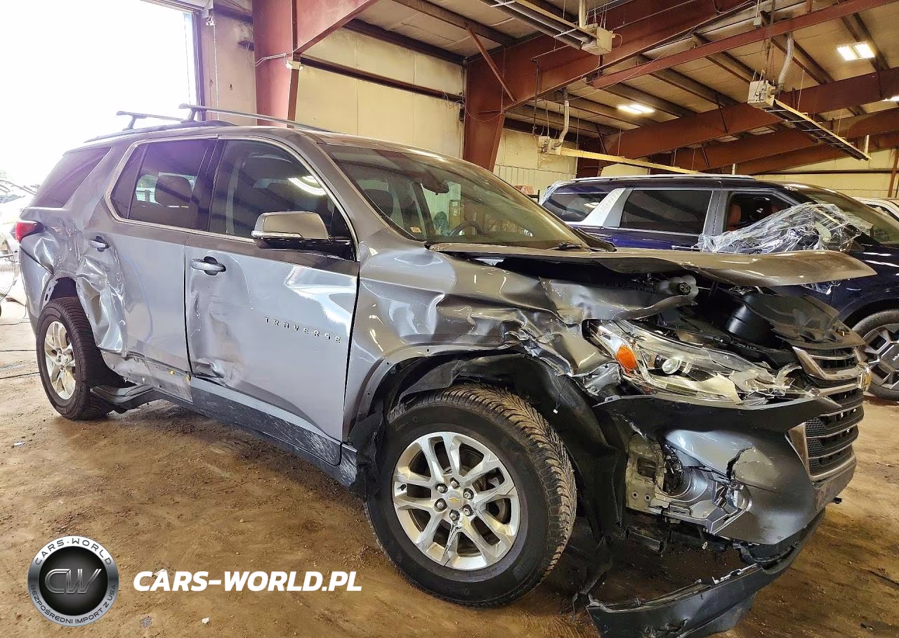 2019 Chevrolet Traverse Lt VIN:1GNERGKW0KJ290556 - 4