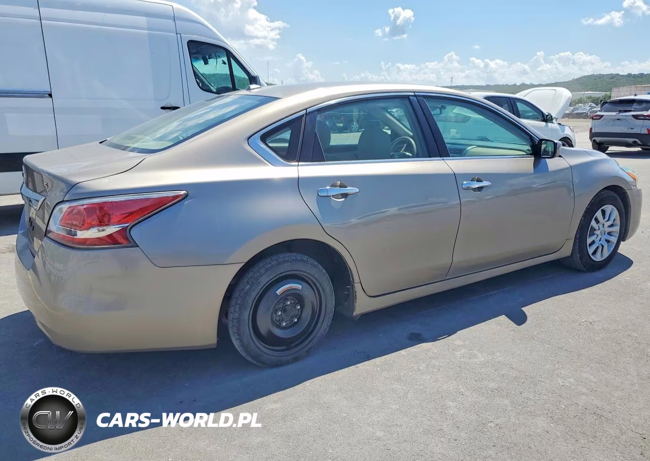2015 Nissan Altima 2.5 S VIN:1N4AL3AP6FC412316 - 3