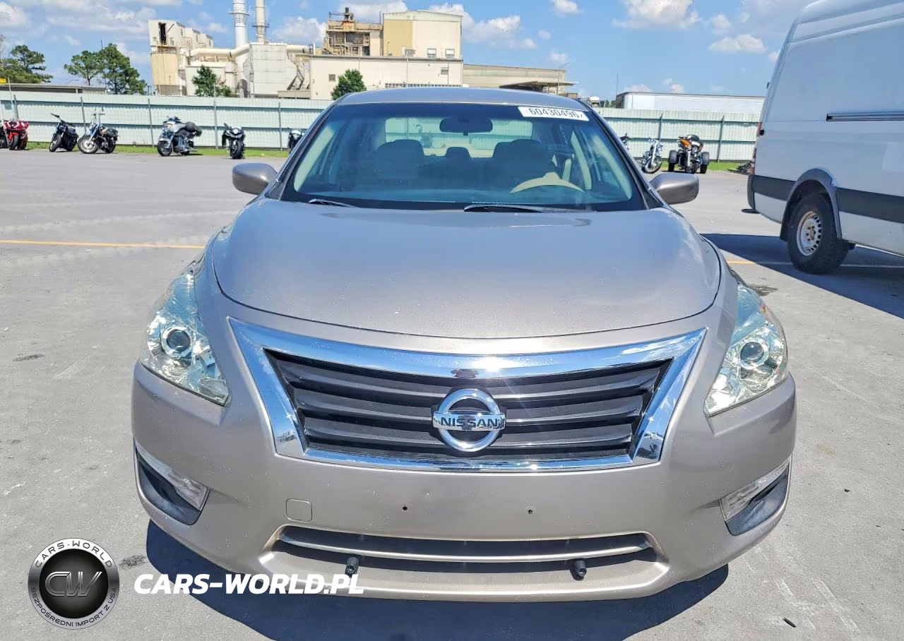 2015 Nissan Altima 2.5 S VIN:1N4AL3AP6FC412316 - 5
