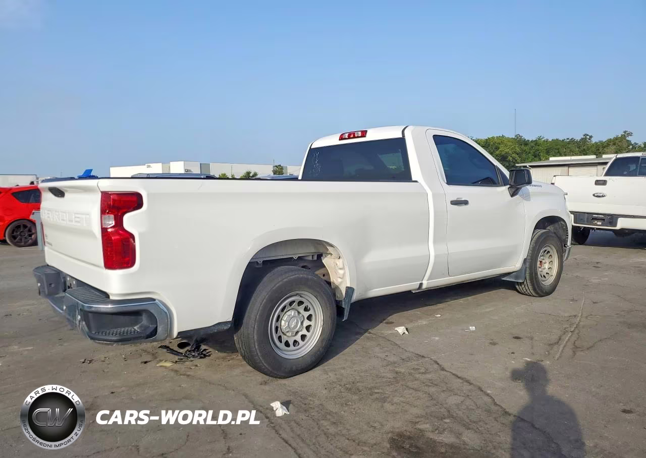 2024 Chevrolet Silverado C1500 VIN:3GCNAAEK3RG137896 - 3