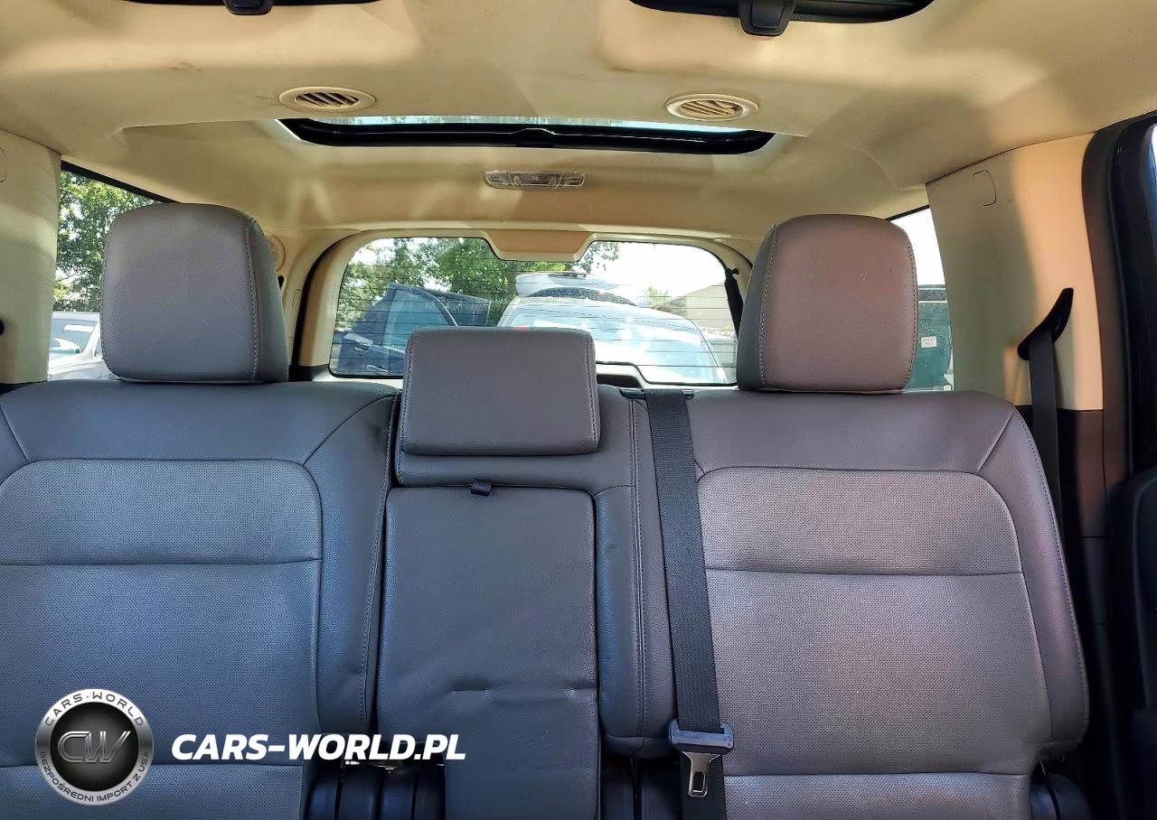 2018 Ford Flex Limited VIN:2FMHK6DT9JBA17587 - 10