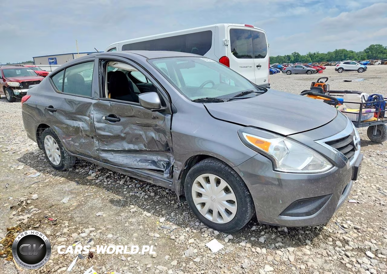2017 Nissan Versa 1.6 S Plus VIN:3N1CN7AP4HL906818 - 4