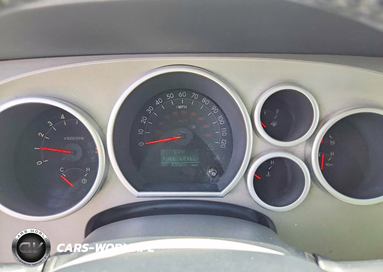 2011 Toyota Sequoia Limited VIN:5TDJY5G10BS040474 - 9
