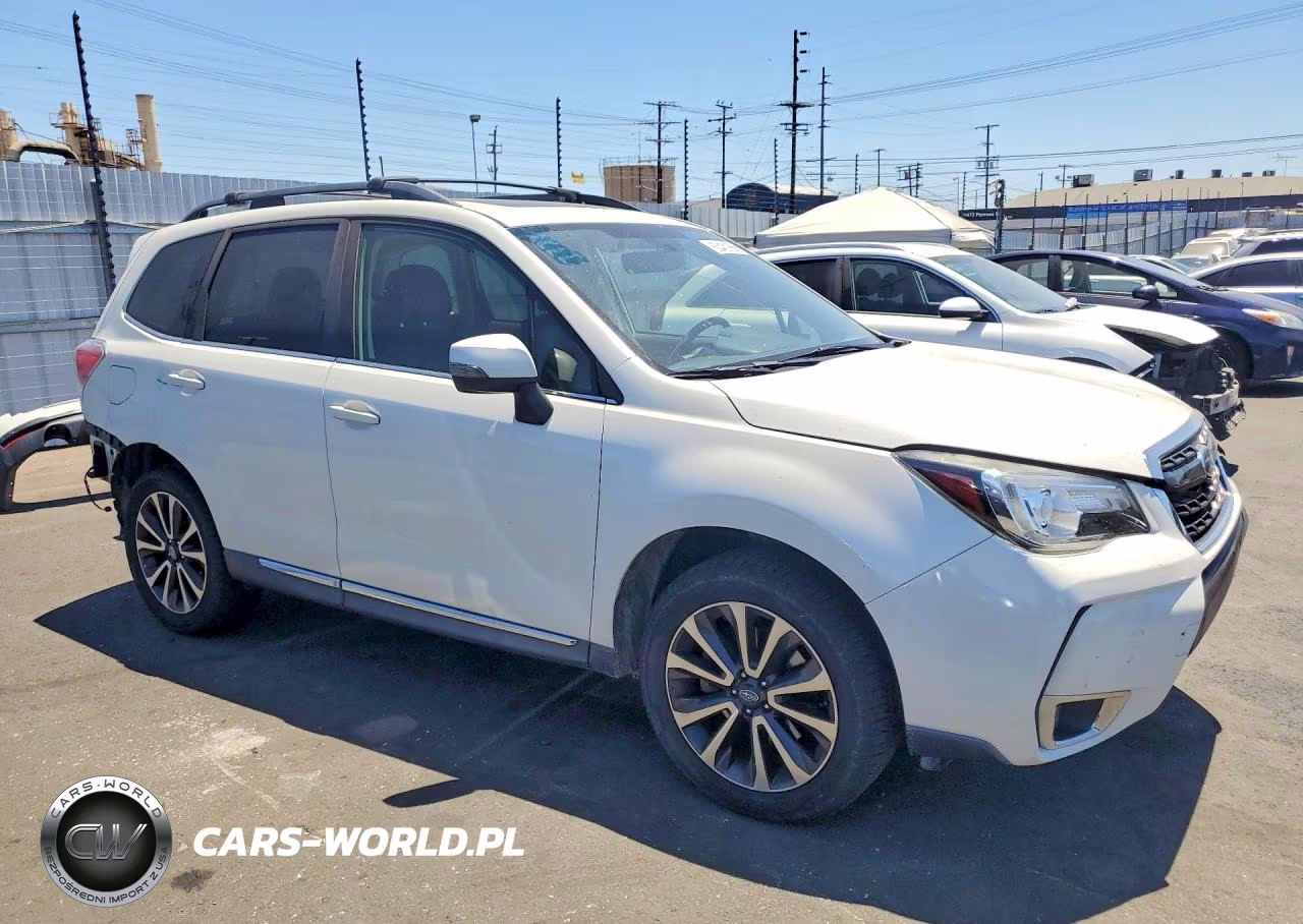 2017 Subaru Forester 2.0Xt Touring VIN:JF2SJGWC2HH581029 - 4