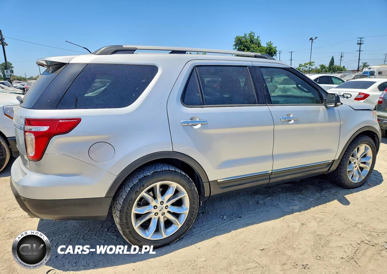 2014 Ford Explorer Xlt VIN:1FM5K7D85EGB53606 - 3