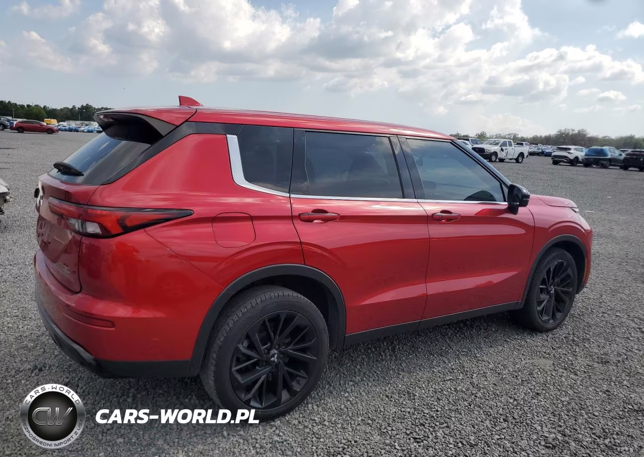 2023 Mitsubishi Outlander Se VIN:JA4J3UA80PZ042661 - 3