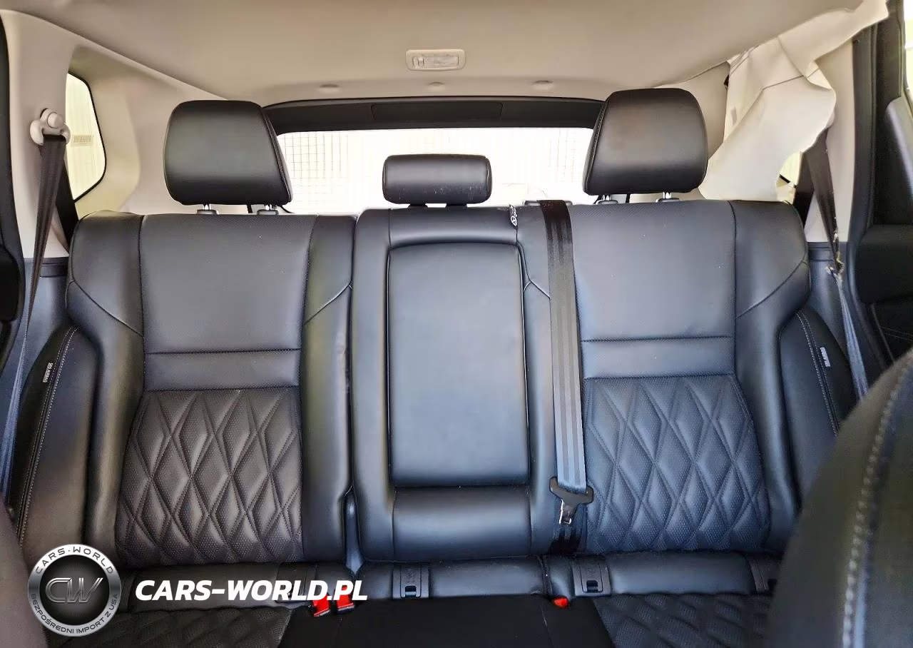 2026 Nissan Rogue Platinum VIN:JN8BT3DD3TW477011 - 10