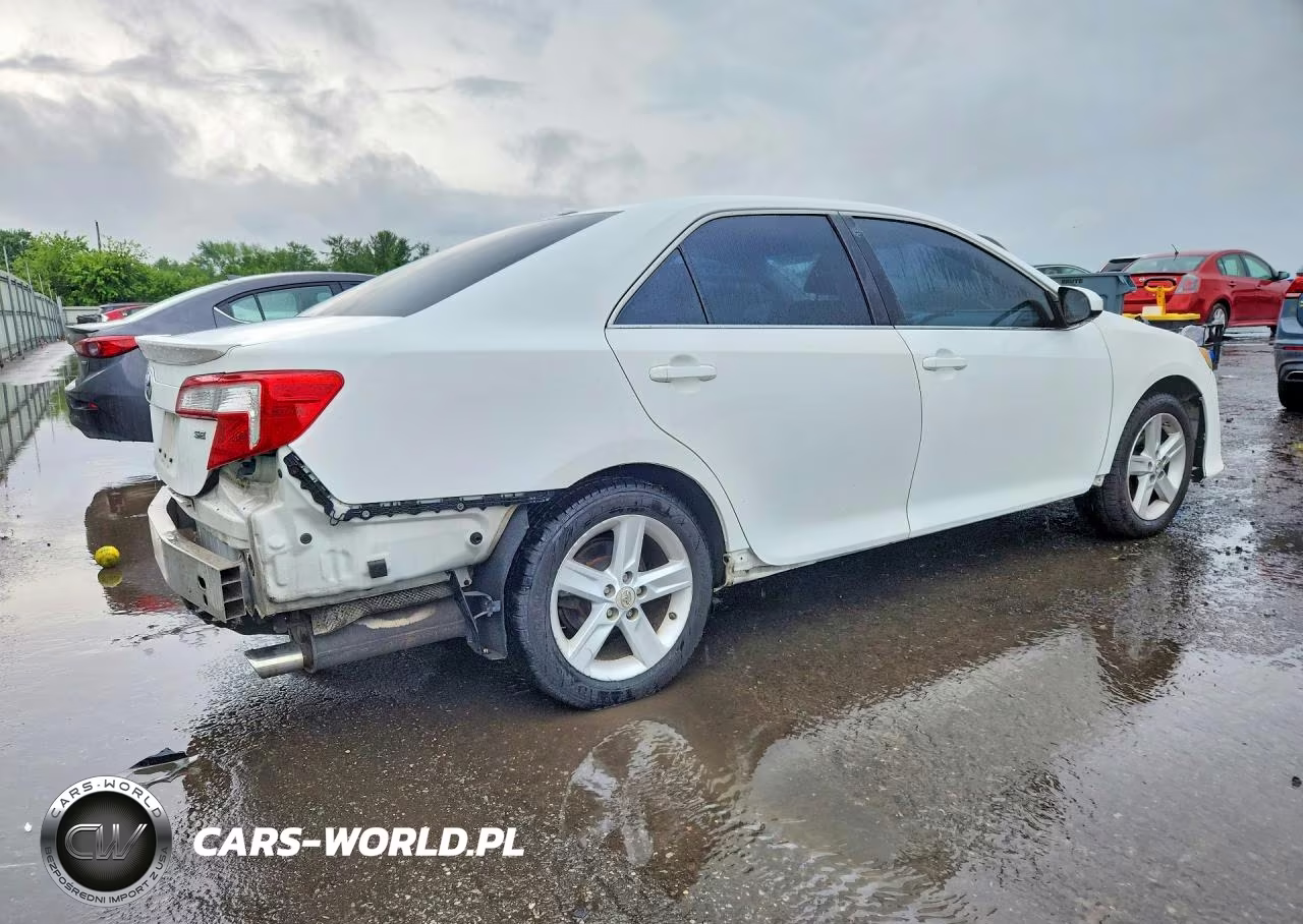 2013 Toyota Camry Se VIN:4T1BF1FK9DU649036 - 3